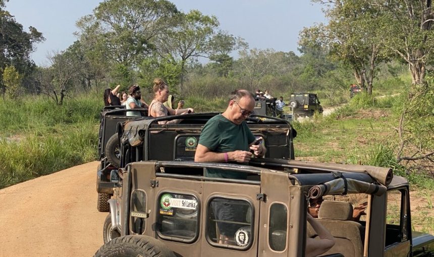 “Discover Sri Lanka in 5 Days: Your Ultimate Travel Guide to Kandy, Nuwara Eliya, Bentota, and Colombo”