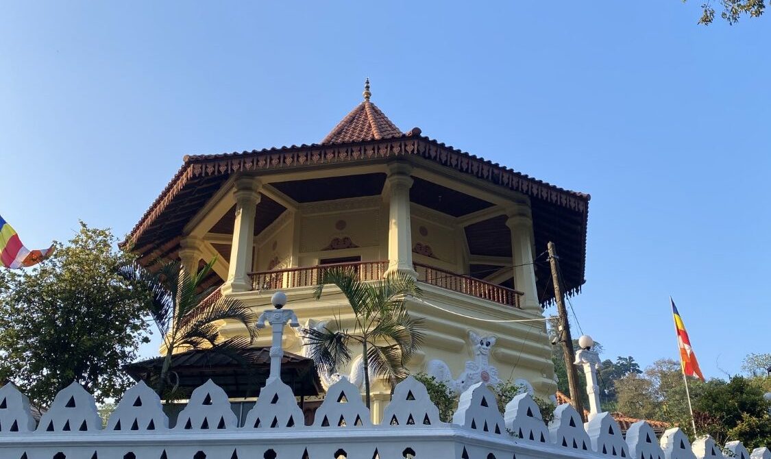 Error: Could not connect to ChatGPT API.