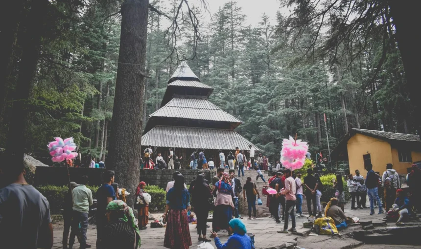 “Discover the Enchantment of the Himalayas: Your Ultimate 6-Day Kullu Manali Volvo Tour Guide – Scenic Wonders, Thrilling Adventures, and Local Delicacies Await!”