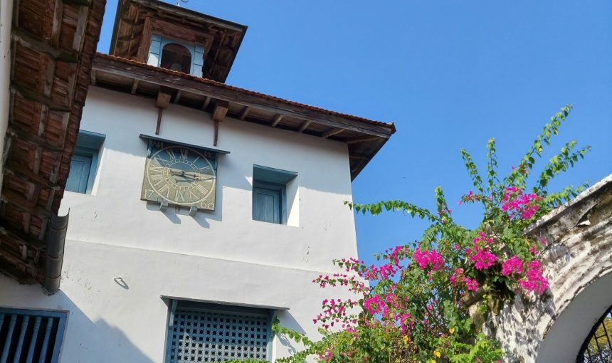 “Explore the Enchanting Wonders of Kerala: Your 8-Day Guide to Cochin’s Charm, Munnar’s Tea Trails & More!”